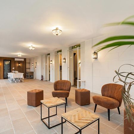 Villa Wijnkasteel Haksberg Tielt Exterior foto